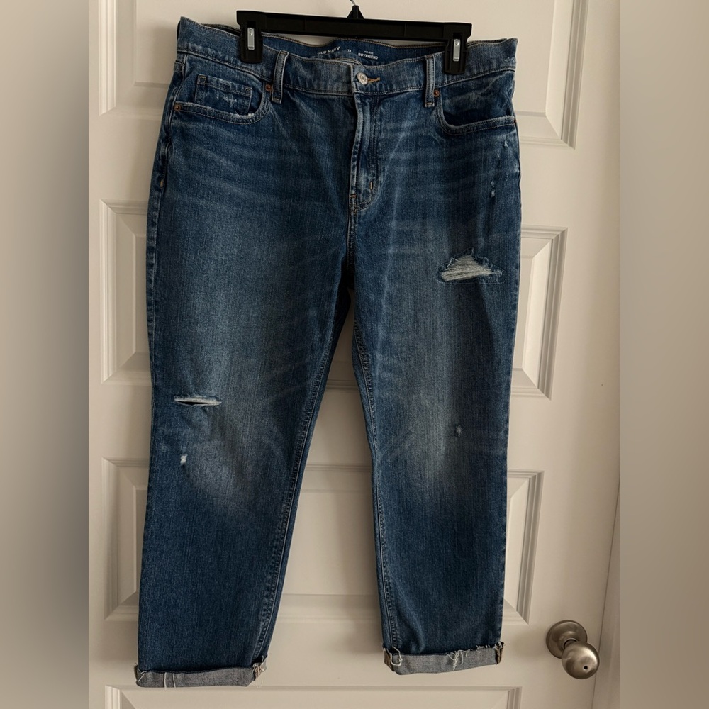 New Old Navy Mid-rise boyfriend jeans! Size 12